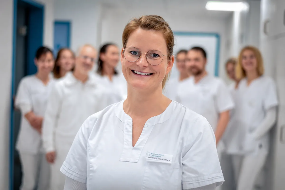 Porträt Alenka Gaus, Tierärztin für Kardiologie und Ultraschall.