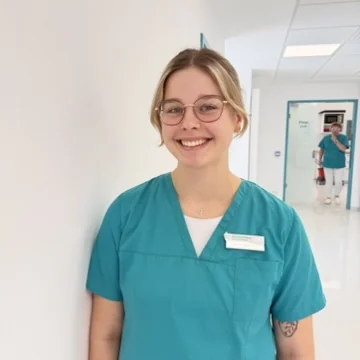 Portrait of Larissa Haase, veterinary nurse at Kleintierpraxis Cremlingen